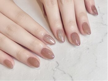 ダイヤモンドピラティス(Diamond pilates)の写真/【ピラティスサロンと併設しているネイルサロン★】シンプルだからこそ差が出るアートで、上品な指先に…♪