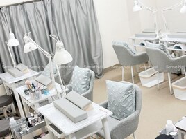 大人上品ネイル/長さだし