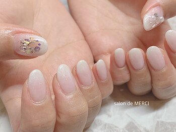 サロン ド メルシー(Salon de MERCI)/グラデ×パーツ☆