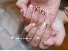 ネイルルーム アイボリー(nail room ivory)/レオパードネイル