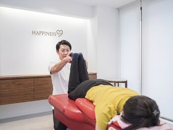 ハピネス鍼灸接骨院名駅 名古屋の写真/辛いコリやお疲れに◎パソコン作業・スマホ操作による辛い肩首のコリも、ハピネス施術で根本から改善へ♪