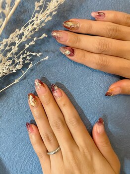 ニュアンスキラキラネイル♪