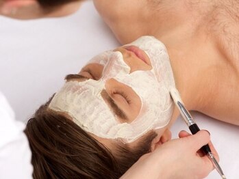 エムグレイス 那覇店/メンズフェイシャル