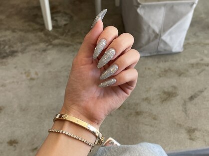 リリーミュウ(Lily MIU)の写真