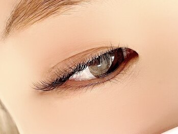 キーノ(kiino)の写真/《マツエク》《まつげパーマ》でナチュラル&上品な目元を叶える◎どちらか迷われている方もご相談下さい♪
