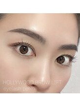 ファボ 宜野湾店(FAV)/人気★眉毛＋マツパ同時で時短