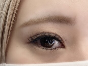 ペティアン エトワール アイラッシュアンドネイル(PETILLANT etoile)/LED×3Dで持続力up!