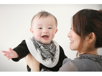 フラワーロード整骨院の写真/腰、股関節周りの不調。肩こり、首こり、腕の痛み。産後育児の疲労解消。マッサージとソフト整体でスッキリ