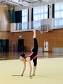 全力ストレッチ 調布駅前店&nbsp;高校新体操時代の写真です！硬くてもここまで柔らかくなれます！