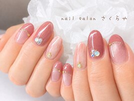 マグネット×フレンチの秋ネイル