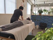 flamme bleue【頭浸浴/ヘッドスパ/ヘッドマッサージ/眼精疲労/整体】の雰囲気（身体のプロである理学療法士が手掛ける極上の歪みリセット手技）