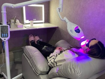 白い歯 浜寺元町店の写真/《歯を白くしてなりたい自分に》完全個室空間有◎セルフホワイトニング30分¥2000*ぜひお試し下さいませ☆