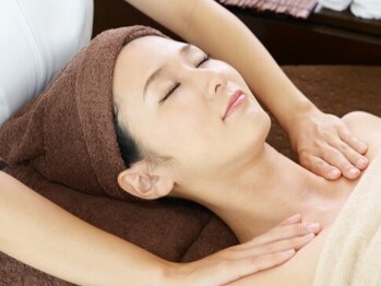 リラックスアンドビューティー モトカ(Motoka)の写真/【全クーポンホットアイマスク付き♪】スマホやPCのによる眼精疲労を根本改善！肩首の血行＆リンパを促進◎