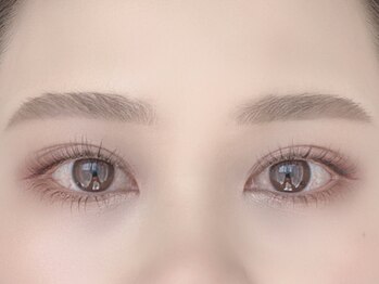 ログ(log)/目元で変わる!!美眉・まつぱ☆