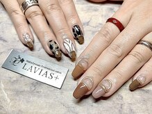 ラヴィアスプラス(LAVIAS+)/