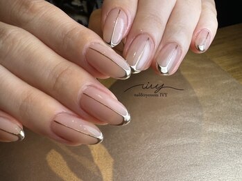 アイヴィー(IVY)/フレンチネイル