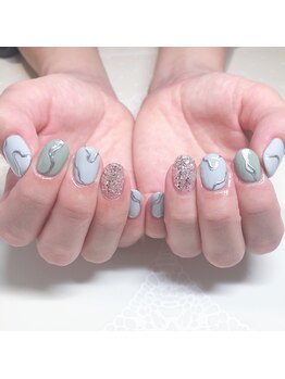 ネイルサロン マハロ 横浜四季の森フォレオ店(Nail Salon Mahalo)/ラインネイル