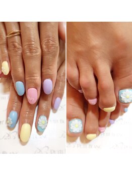 プチブラン(Petit Blanc)/お客様ネイル画像