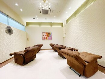 アイラッシュ マルヴァ 姶良イオン店(Eye Lash Malva)/お店の雰囲気！