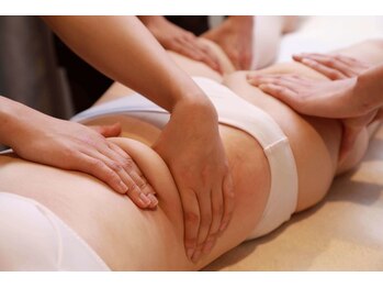 キレイサローネ 表参道店(KIREI SALONE)/極上手技でグイグイ流します!!