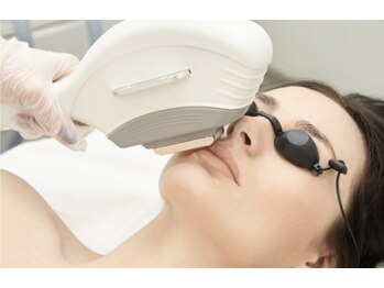 美バストアルファ(美bust α)/【シミケア】