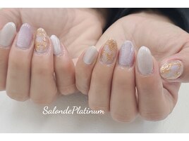 【ハンドミラーフラワーネイル】