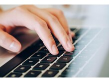 ビーデル(Wieder)/キレイな指