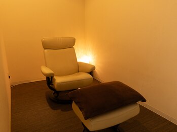 極眠処 頭休(ZUKYU)/内観2