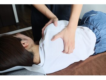 サッカ(札佳 sakka)の写真/【熟練のセラピストがオールハンドで施術】丁寧なカウンセリングでお悩みの箇所を探し当て改善に導く！