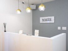 ホワイトニングサロン WHITE 彦根店 【8/17 NEW OPEN（予定）】 の雰囲気（白を基調として清潔感のある◎落ち着きの雰囲気◎）
