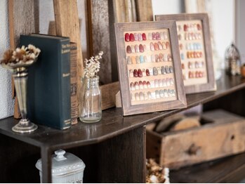 リブネイル(LiB nail)の写真/歴10年以上の実績を持つオーナーの施術♪丁寧ケアと爪の形を整え自爪のナチュラルな美しさを引き出します◎