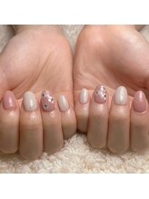 アンリーヴ/ネイルデザイン