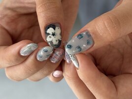 韓国風お花ネイル