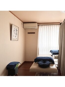 平和通りいわお鍼灸院/施術室 ~プライベートな空間