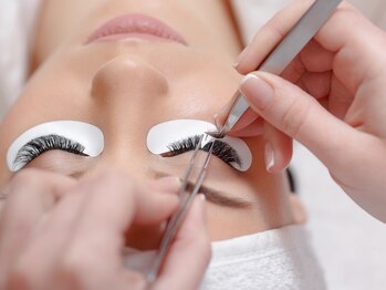 アイラッシュサロン リオ(RiO)/LEDボリュームラッシュ