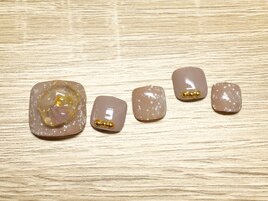 《FOOTの季節♪》天然石ネイル