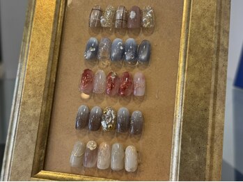 ソレイユ フロム イッツ(soleil from IT's)の写真/《パラジェル取扱い店》毎月変わるデザインでいつもお気に入りの指先に♪【マンスリーデザイン¥6,750~】