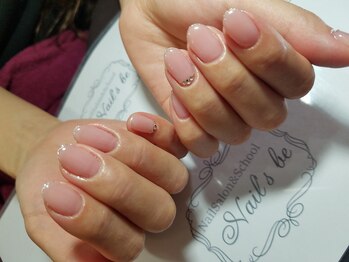 ネイルズ ビー 南昭和町本店(Nail's be)/
