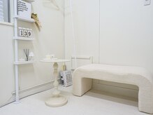 アリー(Ally)/待合