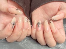 アイリスネイル 大塚(Iris Nail)/人気な十字架パーツ