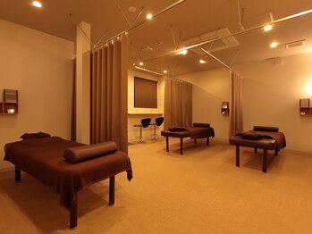 りらくす/2号館