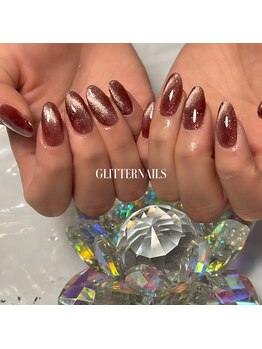 グリッターネイル(GLITTER NAILS)/マグネットネイル
