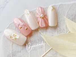 ぷっくりフラワーネイル