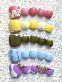 ブエナ 吉祥寺店(Buena)の写真/吉祥寺駅《フットネイル》高技術×丁寧なケアでモチの良さ◎！いつでも美しい足元に♪ワンカラーも大人気！