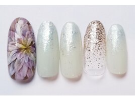ダリアフラワーネイル
