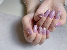 エレガネイル(elega nail)/お花×ドット×ワンカラーネイル
