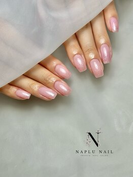 ナプラネイル(Naplu nail)/透け感　ラメグラデーション