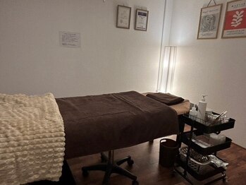サロン ド モミカル(salon de momikaru)の写真/【ハリツヤUPで潤い肌☆】生コラーゲン×ヒアルロン酸のW導入ケアで施術後から速攻でぷるんと潤い肌へ！
