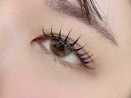 ディスカンソ アイラッシュ(descanso eyelash)の写真