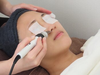 ウイ(u'ii)/肌のざらつきがツルツル肌へ！